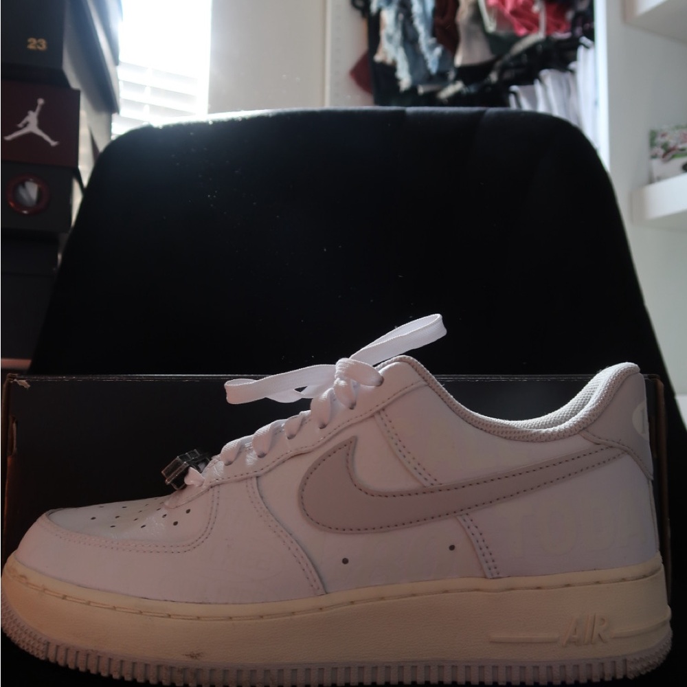 Air Force 1 ‘07 Low “1-800”